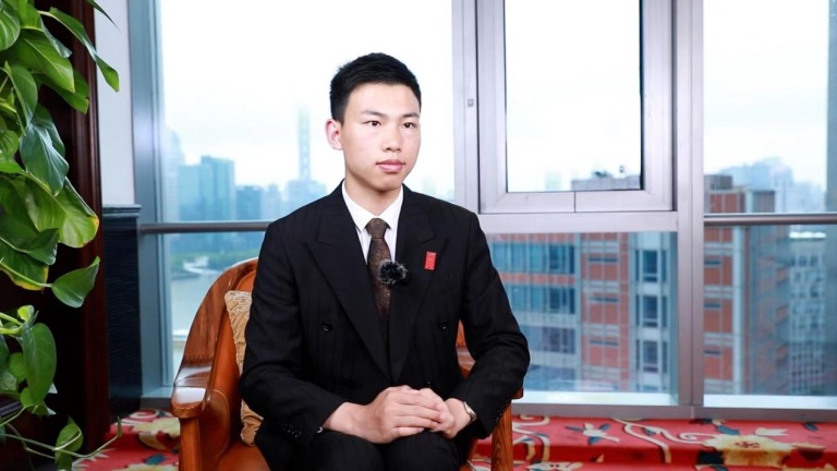 醉辉皇张晓明：以粤菜之心，融汇中西，打造文化餐饮新篇章